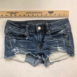 AEO Shortie denim cutoff short